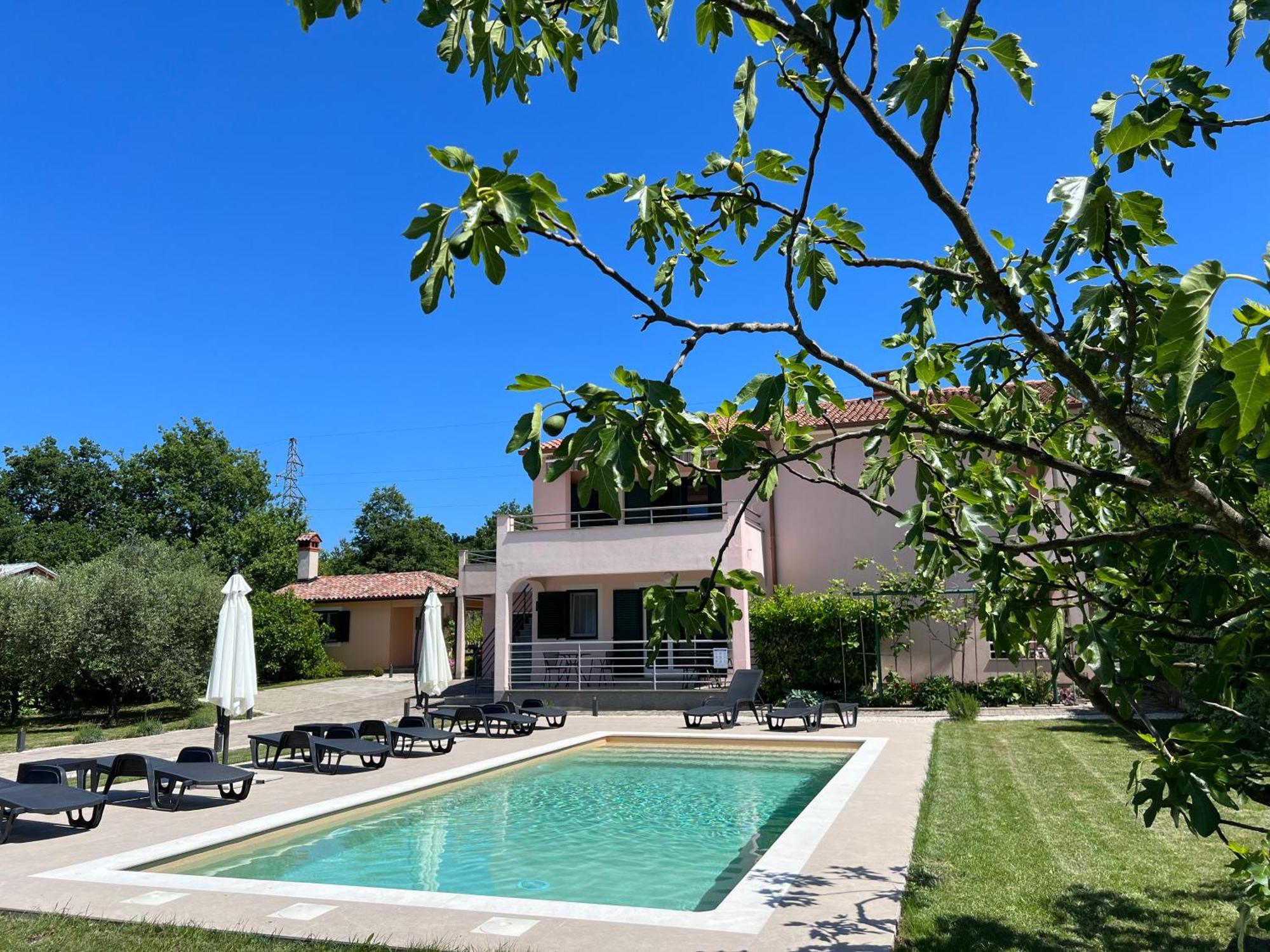Orka Apartments Labin  Bagian luar foto